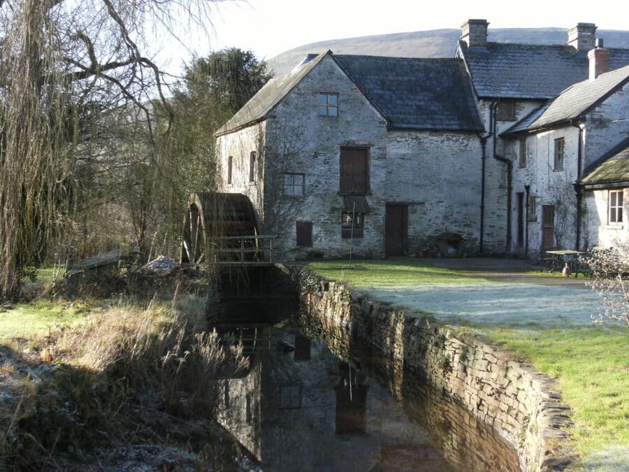 CLODOCK MILL OPEN DAYS